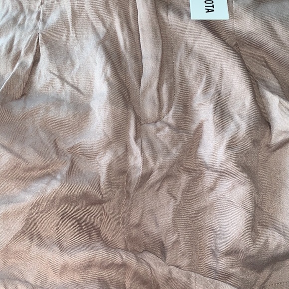 BB Dakota // Easy Breezy Short NWT🌛 - Picture 7 of 12